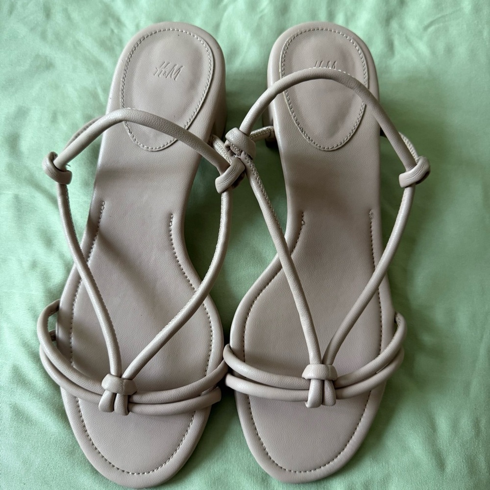 H&M Beige Strappy Sandals